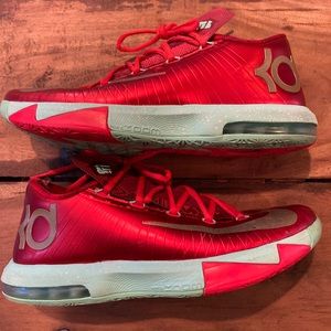 KD 6, “Christmas edition”